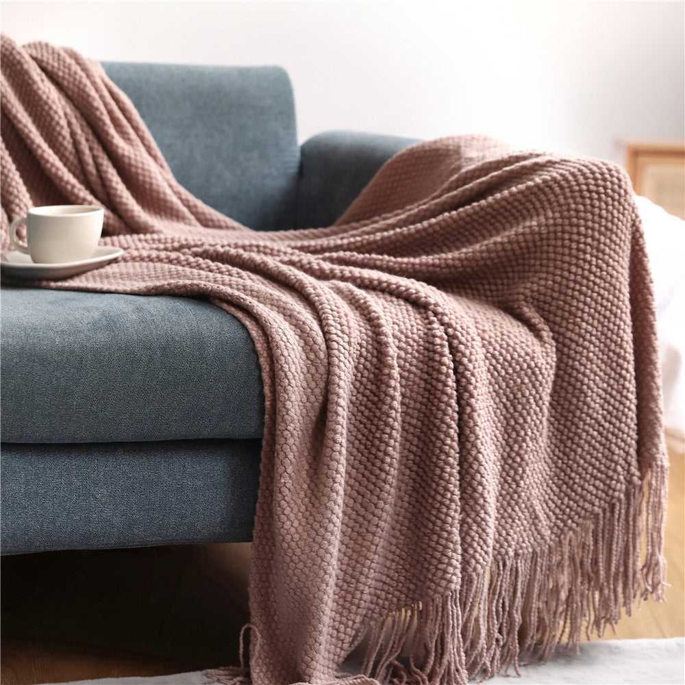 Anas pineapple grid knit throw blanket for couch in Pink with fringe