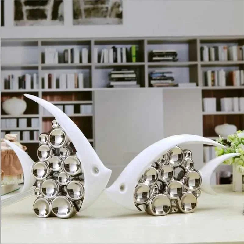 Silver Plated Bouble Loving Fishes Modern Europe Ceramic Furnishing Articles Office Home Livingroom Ornament Decoration 14:200006151#kiss fish couple sculptures