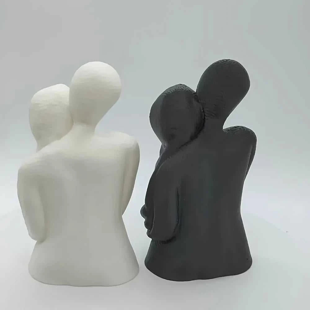 Casal3D Printed Embracing Couple Sculpture - Modern Love Art Gift 14:193 Decorative Sculpture