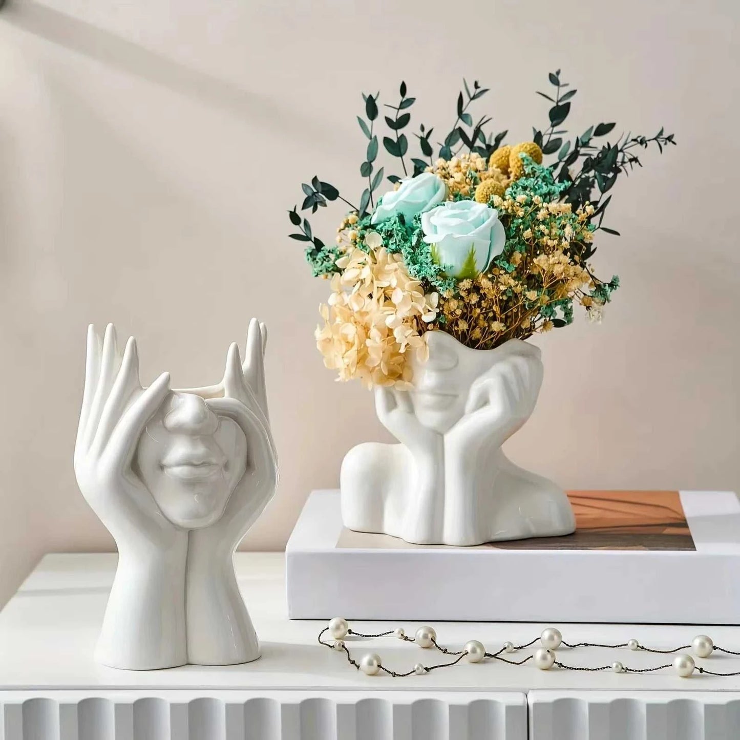 Aldee Nordic Plastic Vase - Modern Decorative Bottle for Home Decor 14:29 vase