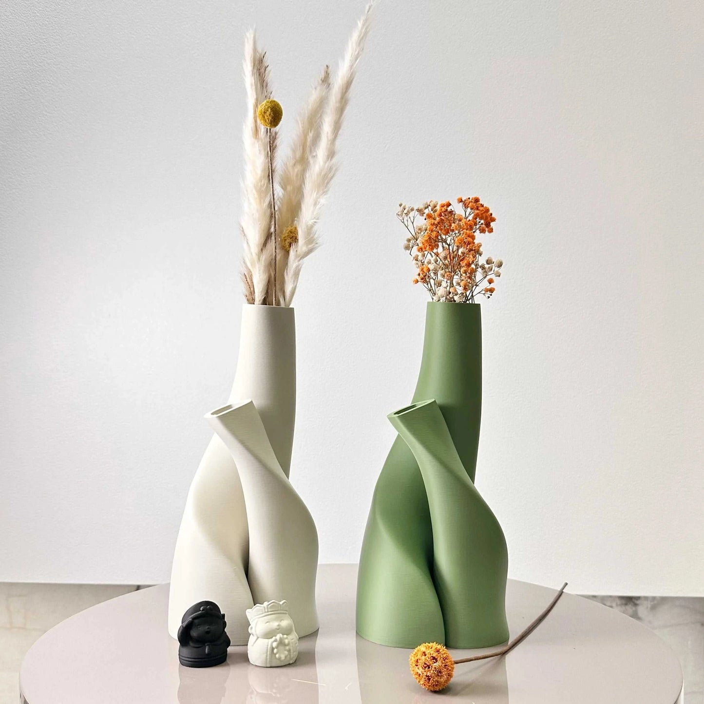 Huggie Plastic Double Vase Set of 2 - Creative Dried Flower Decor 14:193#black vase
