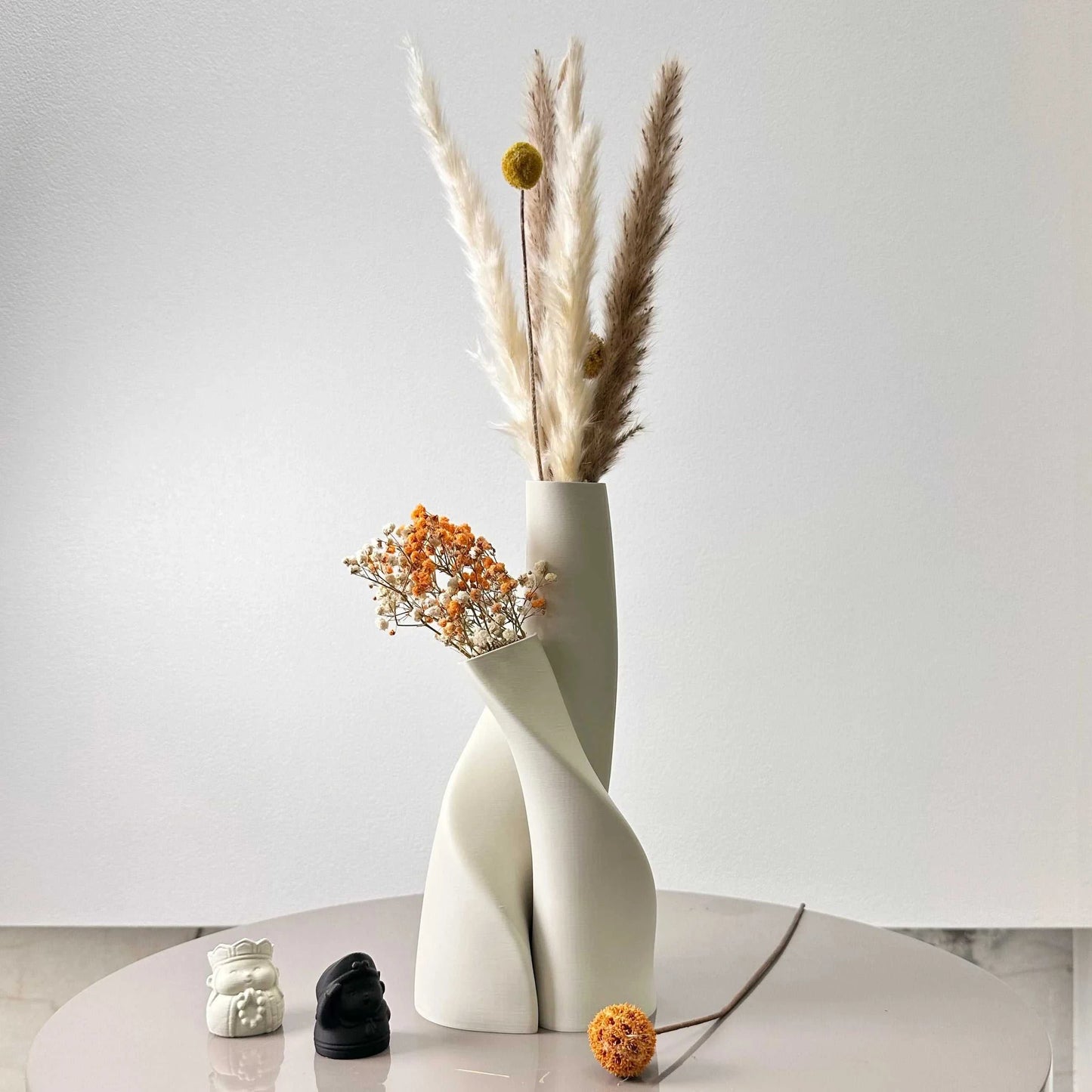 Huggie Plastic Double Vase Set of 2 - Creative Dried Flower Decor 14:193#black vase