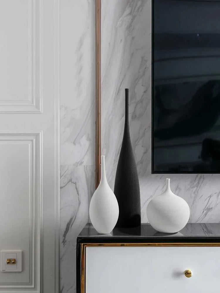 Mano Handmade Zen Ceramic Vase - Black & White Minimalist Art Decor 14:200006151#White A vase