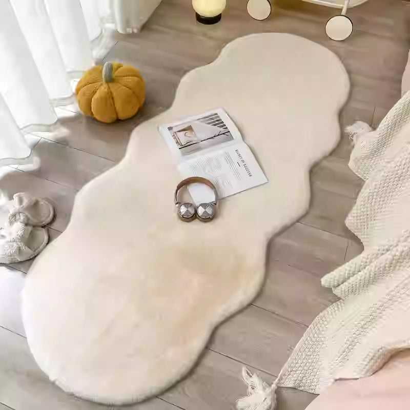 Pelo fluffy bedroom rug in Beige — plush carpet for bedroom, living room or coffee table area
